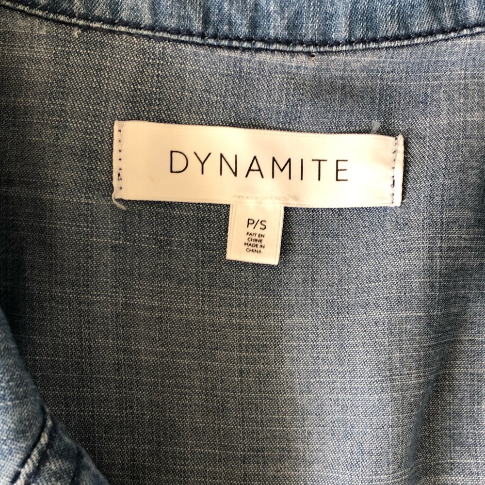 SOLD * DYNAMITE Chambray Top/Jacket - Picture 6 of 8